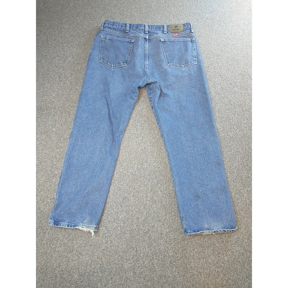 Wrangler Authentic Jeans Mens 36x28 Blue Straight Leg Distressed 96501DS Denim